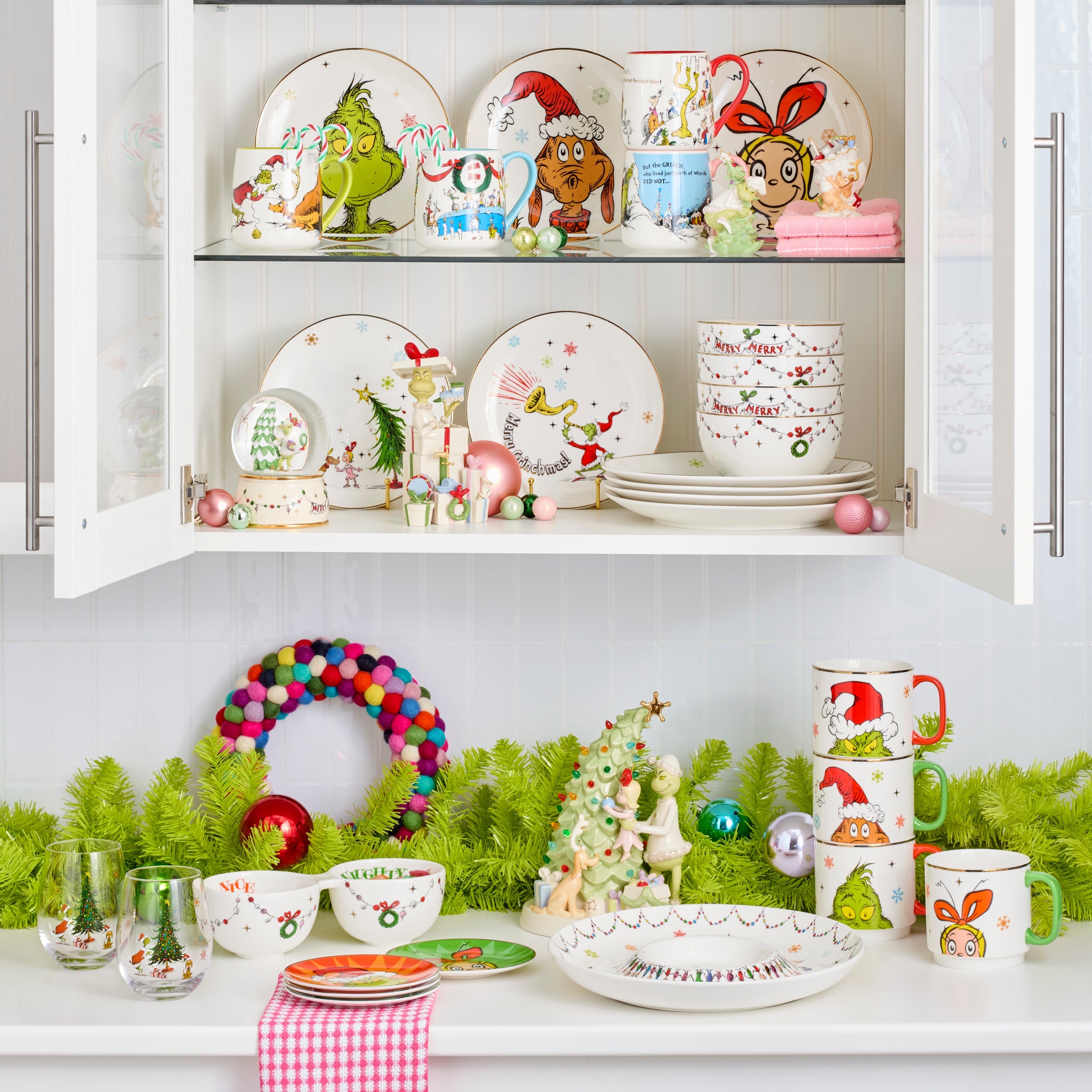 Merry Grinchmas Stackable Mugs - Set of 4