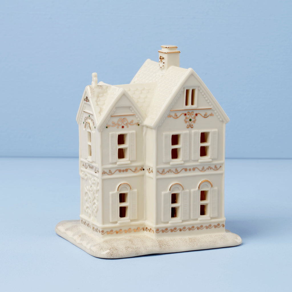 Mistletoe Park Lit Victorian House