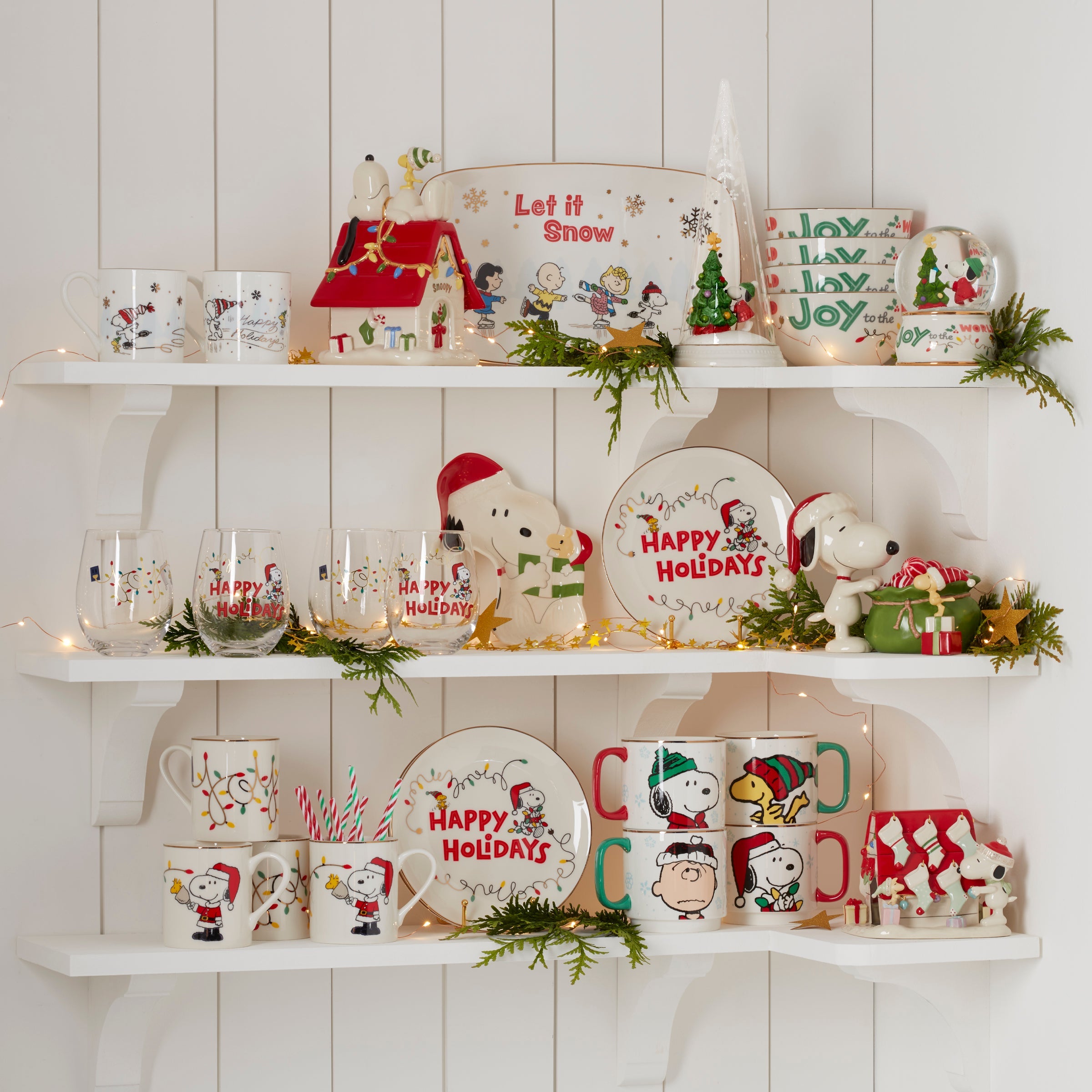 Snoopy Christmas Stacking Mugs - Set of 4