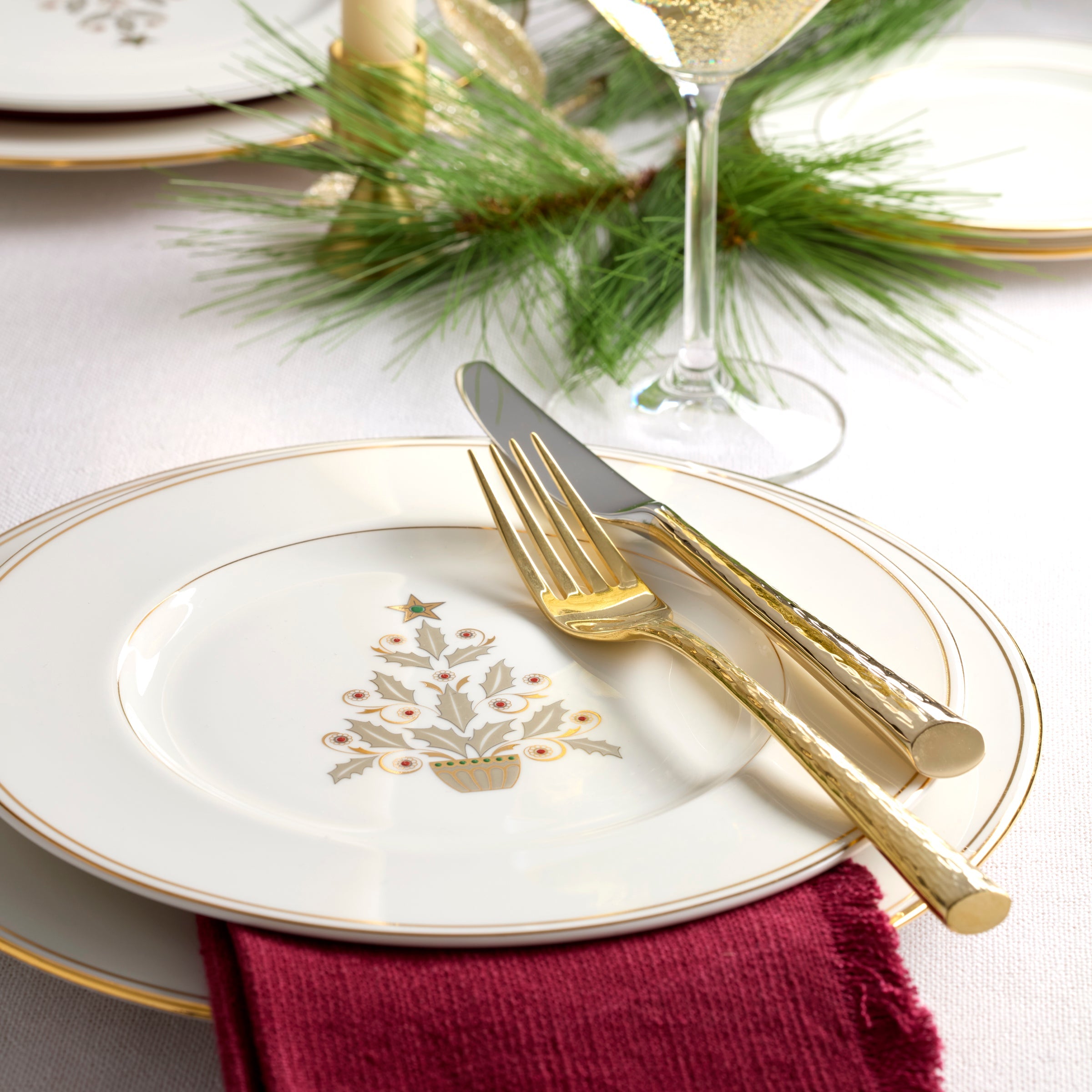 Federal Gold Tree Accent Plates - Set of 4
