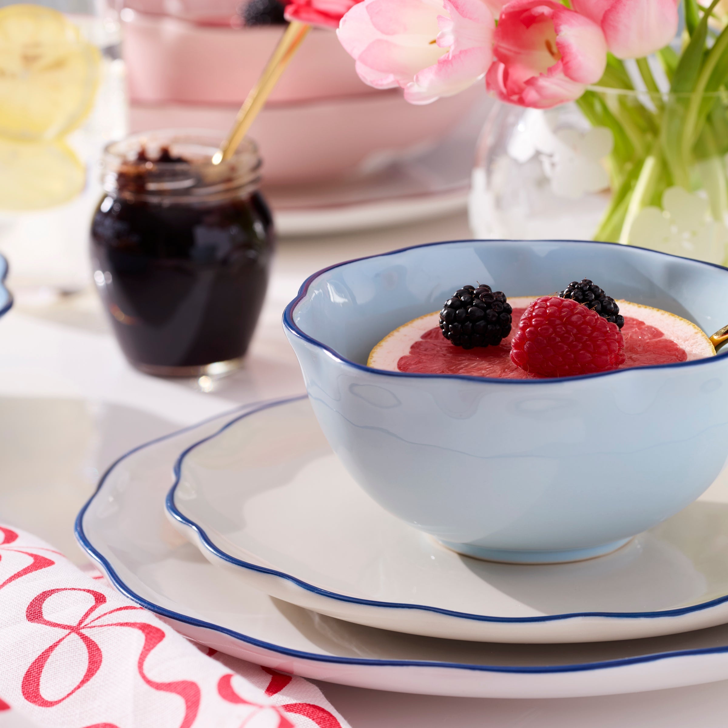 Garden Party Blue 16-Piece Dinnerware Set