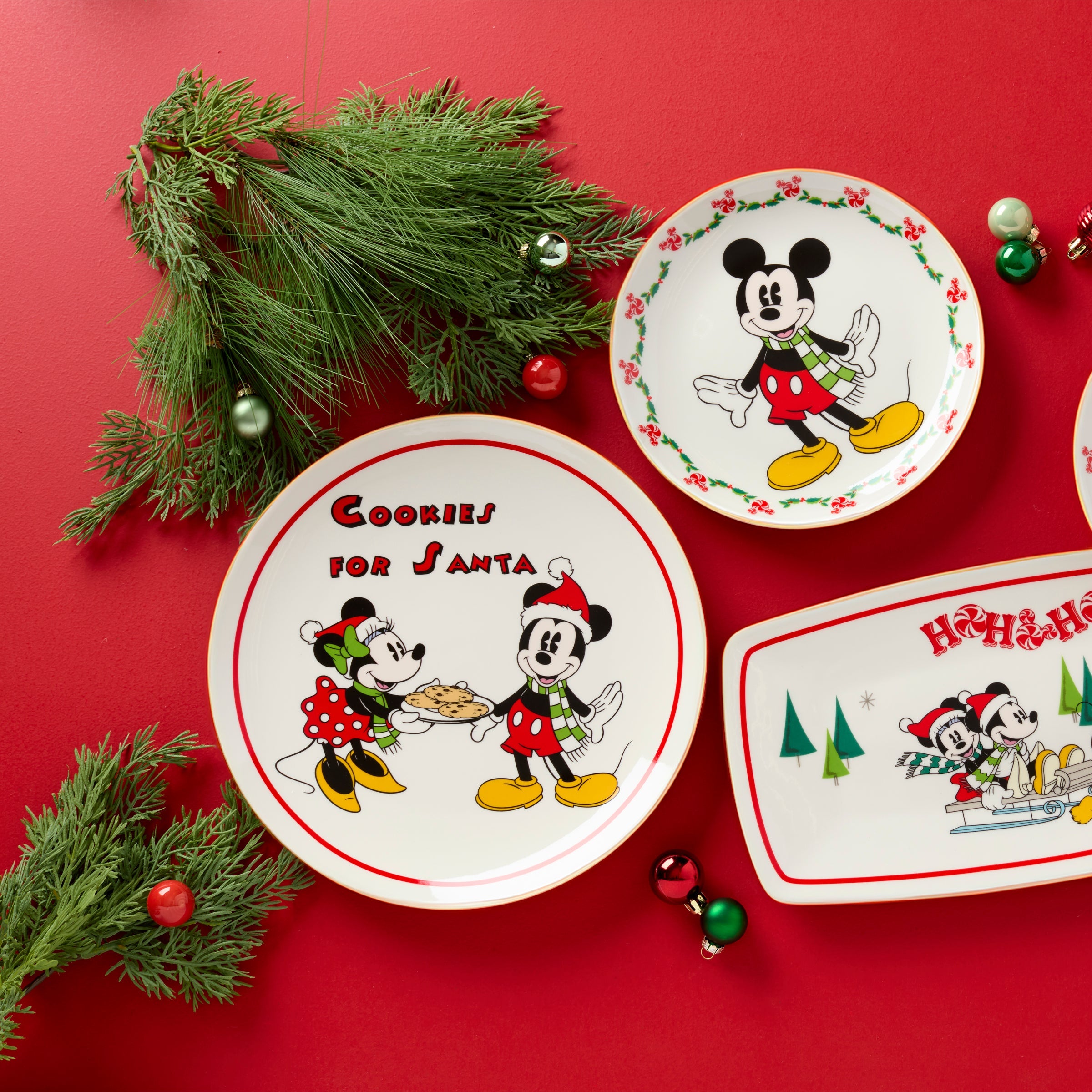 Disney Holiday Cookies For Santa Plate